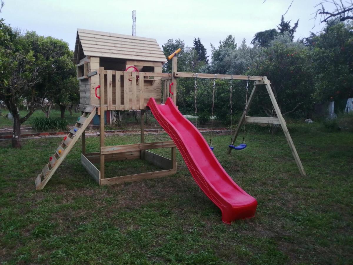Casa Das Laranjeiras E Parque Infantil Азейтау Екстериор снимка